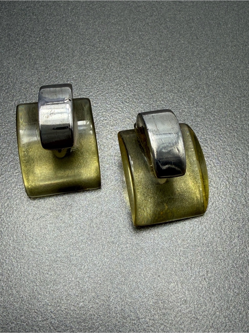 Vintage Modernist Lucite Clip-On Earrings